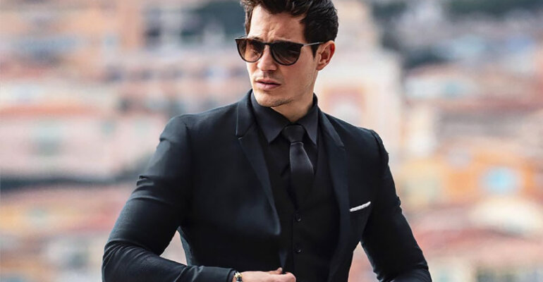 find sugar daddy on business trip